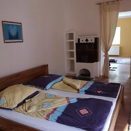 Appartement Ferienwohnung Im Idyllischen Vierkanthof