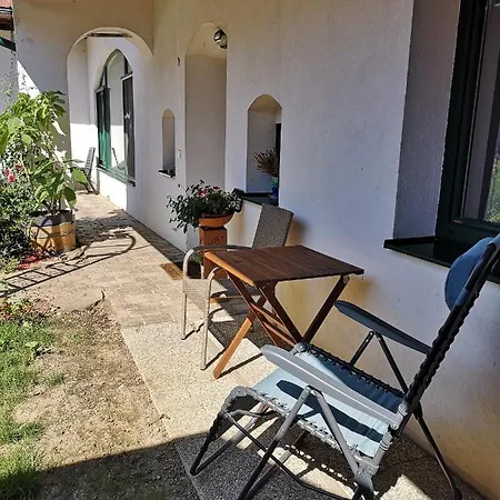 Appartement Ferienwohnung Im Idyllischen Vierkanthof *